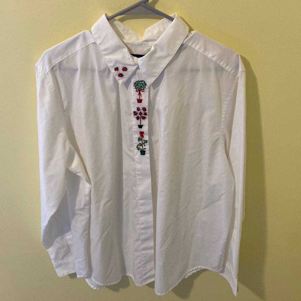 Karen Scott Christmas buttondown